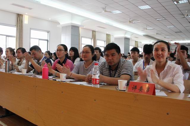 調整大小 2、比賽評委.jpg