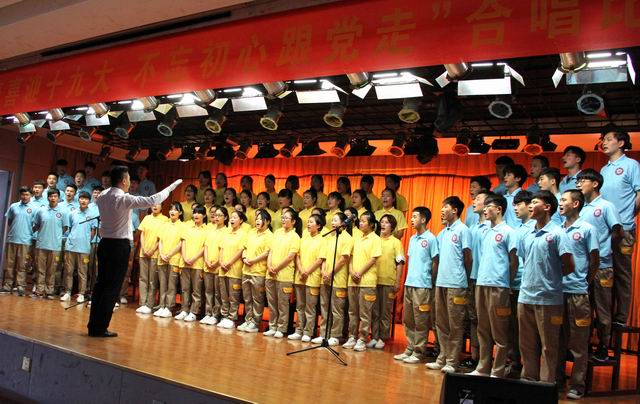 調整大小 4、二等獎：16綜合技師班代表隊.jpg