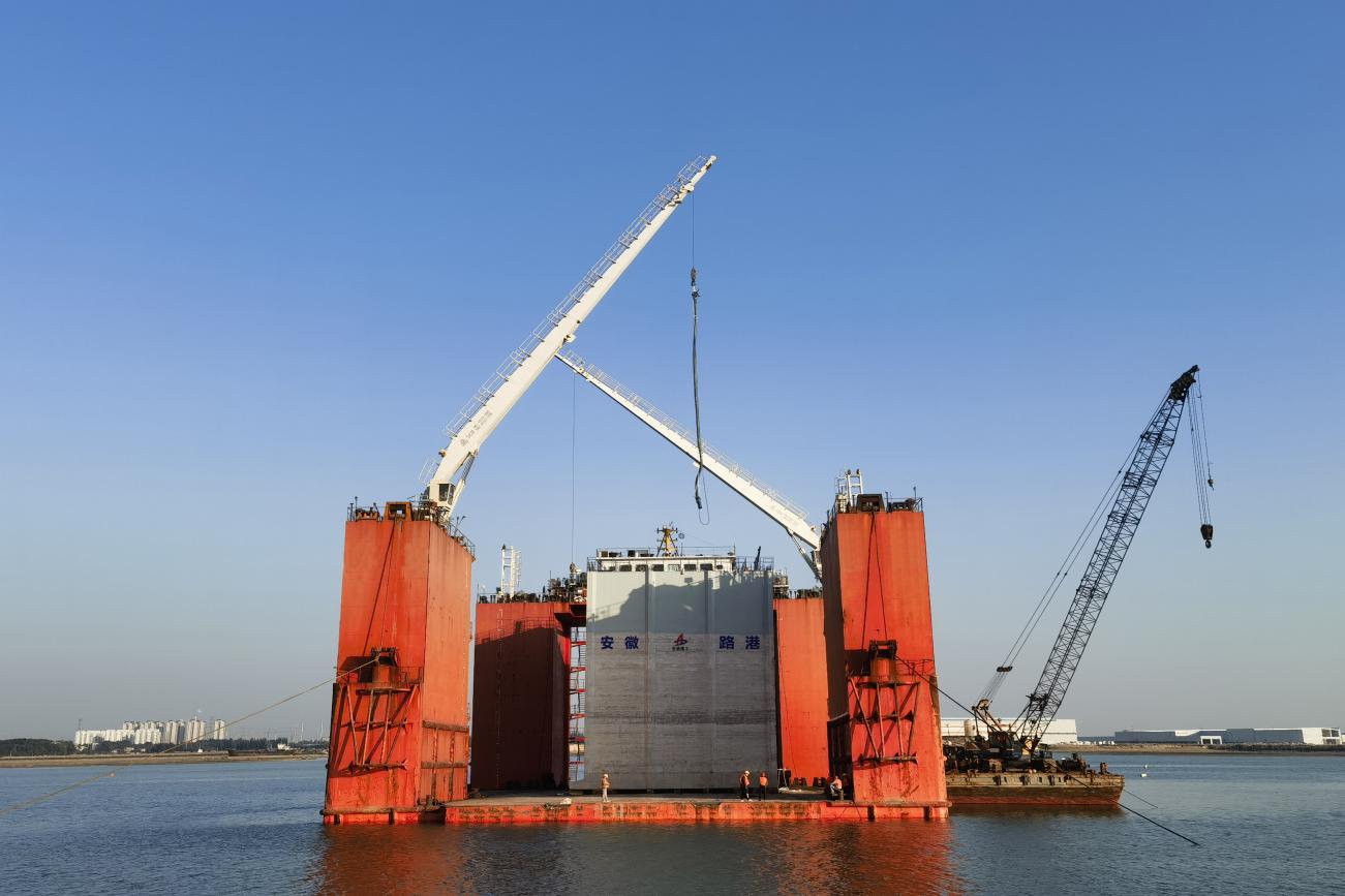 安徽路港欽州港12#泊位工程。