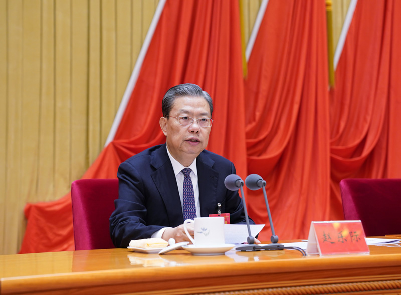 1月22日，中國共產(chǎn)黨第十九屆中央紀律檢查委員會(huì )第五次全體會(huì )議在北京開(kāi)幕。中共中央政治局常委、中央紀律檢查委員會(huì )書(shū)記趙樂(lè )際代表中央紀律檢查委員會(huì )常務(wù)委員會(huì )作題為《推動(dòng)新時(shí)代紀檢監察工作高質(zhì)量發(fā)展，以?xún)?yōu)異成績(jì)慶祝中國共產(chǎn)黨成立100周年》的工作報告。新華社記者 張領(lǐng) 攝