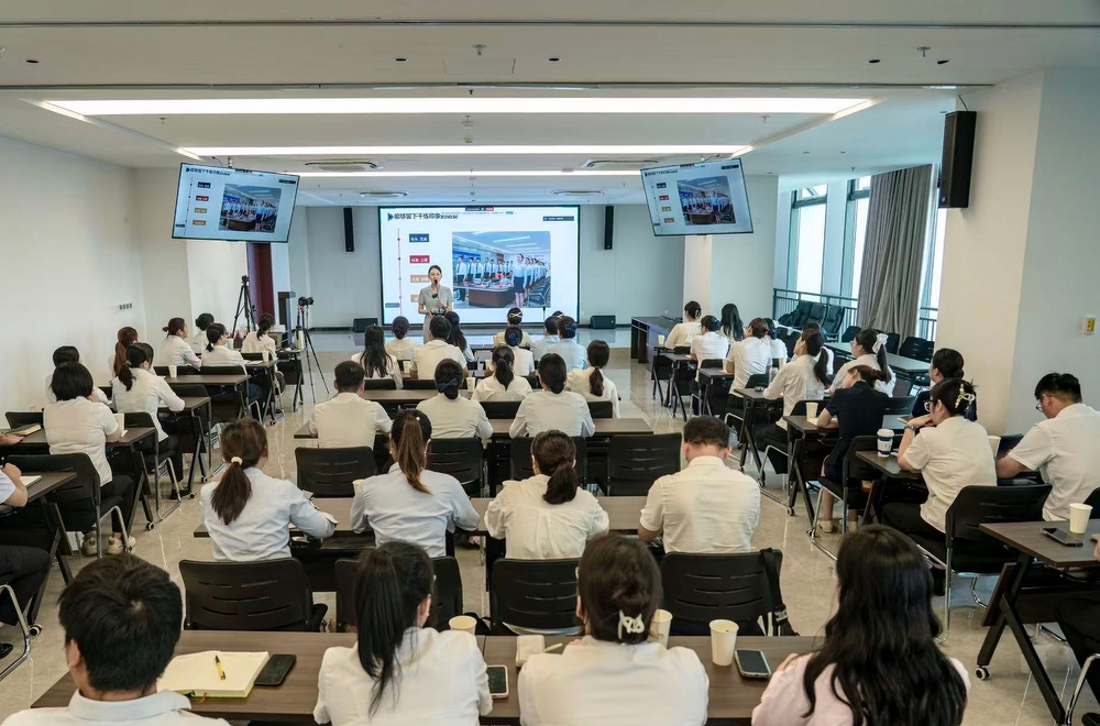 0386abe74e91f3fb8046814e11efe046.jpg 0386abe74e91f3fb8046814e11efe046.jpg